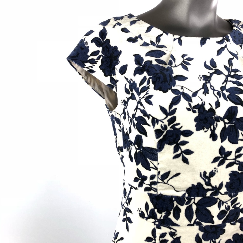 Lands End Floral Dress Size 6 - Picture 3 of 8